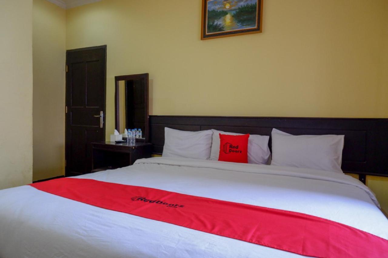 Reddoorz Near Citraland Waterpark Kendari Hotel Lepoleop Kültér fotó